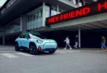 MINI Concept Aceman – crossover elettrico completamente nuovo P90471909_lowRes_the-mini-concept-ace