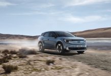 FORD EXPLORER ELETTRICO – IL CROSSOVER SVILUPPATO EX NOVO PRESENTATO A COLONIA Ford elektrifiziert den Explorer - komplett neu entwickeltes Crossover läuft in Köln vom Band