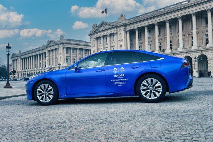 Toyota stellt für die Olympischen und Paralympischen Spiele 2024 in Paris 500 Mirai bereit.