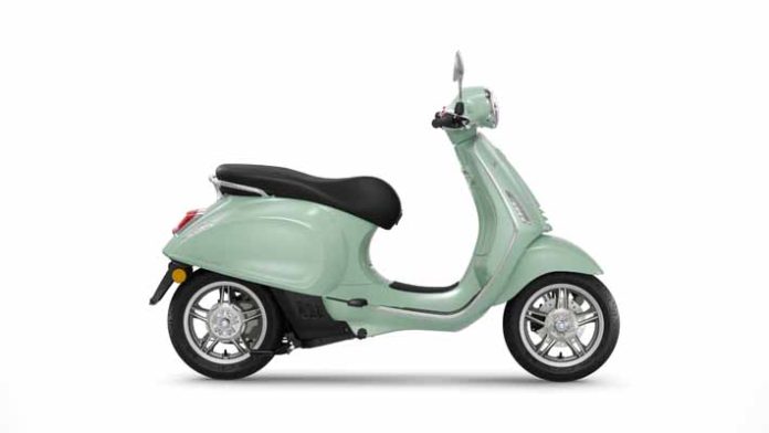 vespa-primavera-elettrica-verde-amabile