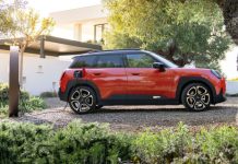 NUOVA MINI ACEMAN ELETTRICA – DESIGN PROGRESSIVO E TANTO SPAZIO P90546322__lowRes_mini-aceman-se-04-20