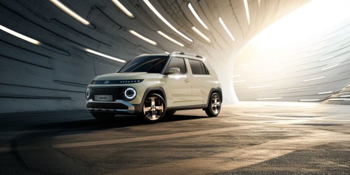 hyundai-inster-premiere-exterior-04_png_bfc_off