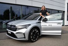 SINA FREI GUIDA ENYAQ SPORTLINE 85X 240905_Skoda x Sina Frei_2_media_low