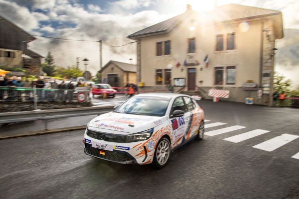Opel_528515