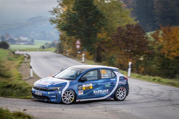 04_Opel_528798