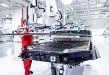 IL CAVALLINO ENTRA NELL’ERA ELETTRICA: TECNOLOGIA, EMOZIONE E VISIONE ANROWV__H5A1438-2-1920x0_JNL8ZW