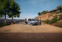 IL CAMIONCINO A DOPPIA CABINA AMPLIA LA GAMMA TRANSPORTER – ELETTRICO 100/160/210 KW Bild (1)_media_normal