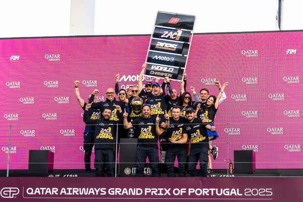 6fb0f09f-e7b5-1e0a-2e35-7297fe3f289d