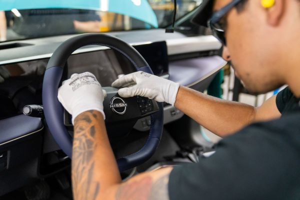 A steering wheel being checked on a Nissan LEAF