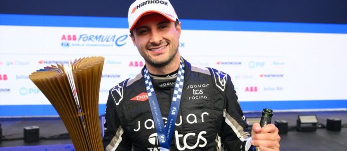 J_TCS_Racing_S12_MitchEvans_Miami_310126_002