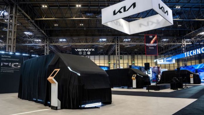 kia-cv-show-european-debut-digital-1920x1080-2 kia-cv-show-european-debut-digital-1920x1080-2