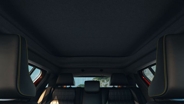 AjJkxLDxk2QY-images-lq-Renault 4 E-Tech Electric Plein Sud (9)