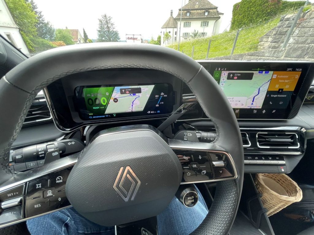 Renault 4 E-Tech Electric iconic 150 – (Foto tsp)