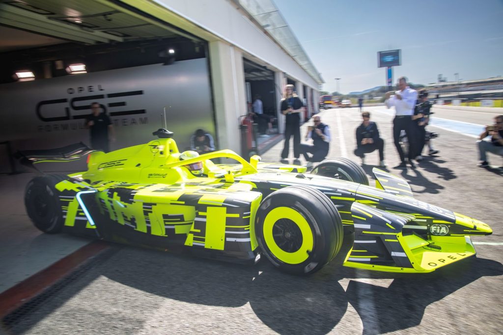 World Tour Calendario FormulaE con gare nei mercati Opel di successo