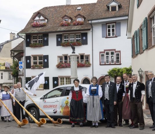 LEGATI ALLA TRADIZIONE – SUZUKI ALLA FESTA FEDERALE DELLO JODEL DI BASILEA 2026 Tied to tradition: SUZUKI at the Basel 2026 Federal Yodel Festival