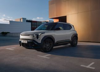KIA EV2 BLACK‑LINE: NUOVA VARIANTE LONG RANGE CON PACCHETTO TECNICO DEDICATO Kia EV2 black line front