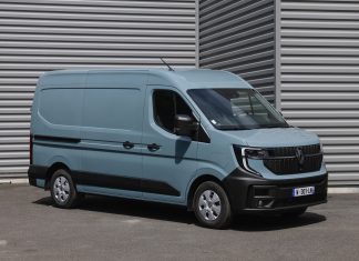 RENAULT GROUP – VENDITE GLOBALI STABILI E FORTE CRESCITA ELETTRICA RENAULT MASTER IV E-TECH ELECTRIC
