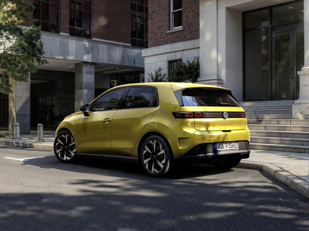 volkswagen_id. polo_rear