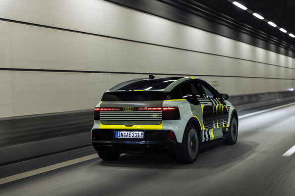 Audi A2 e-tron with design foil, outdoor driving shot, exterior, three-quarter rear view