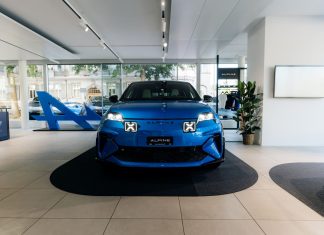 ALPINE ELETTRICHE IN TEST – NUOVA A390 GTS PROTAGONISTA A ZURIGO NR. 55 UTOQUAI Alpine opens a pop-up showroom in Zurich, Utoquai 55