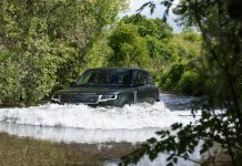 RANGE ROVER ELECTRIC – NUOVA FASE PER L’AMMIRAGLIA BRITANNICA RANGE ROVER ELECTRIC WADING