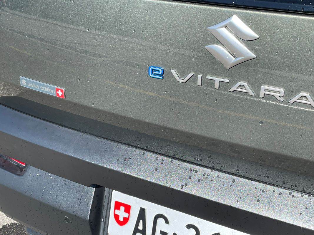 Suzuki eVITARA 4WD 61 kWh