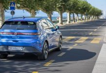 ID. POLO – L’ESORDIO DI SUCCESSO IN SVIZZERA CONFERMA LA NUOVA STRATEGIA ELETTRICA VOLKSWAGEN La nuova ID. Polo è ora in circolazione sulle strade svizzere.