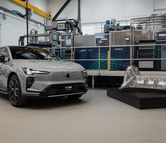 NEL NUOVO VOLVO EX60 VIAGGIA LA FORZA INNOVATIVA SVIZZERA Volvo EX60 2027 Buehler Group.