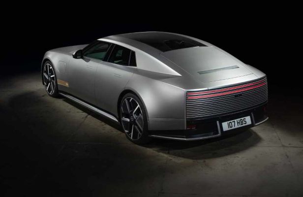 World premiere in New York, Jaguar presents the new Type 01.