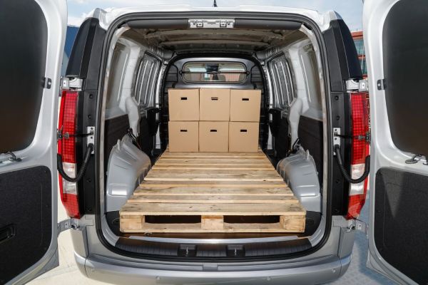 Hyundai STARIA Electric Cargo. 