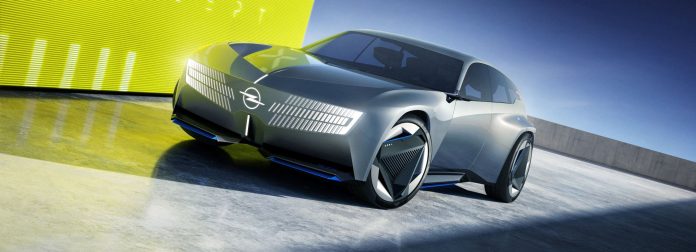 opel-stx-concept (1) Opel STX Concept prima mondiale al Mondial de Paris.